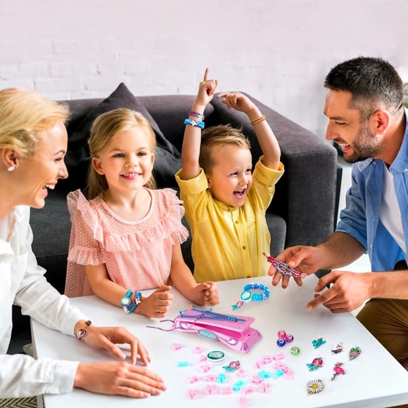 Friendship Bracelet Making Kit For Girls - Picture 10 of 10